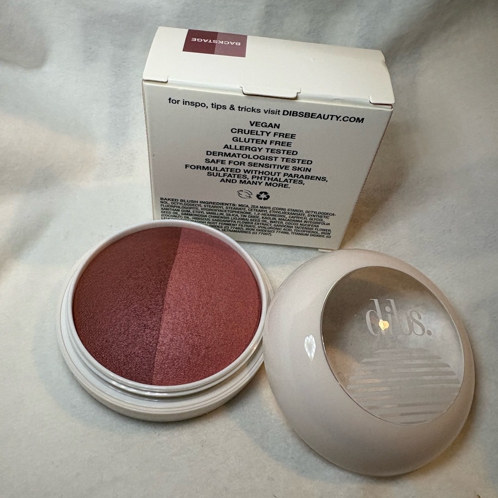 Dibs Baked Blush Duo - Shade Backstage- 8.5G Brand New in Box - Picture 2 of 3